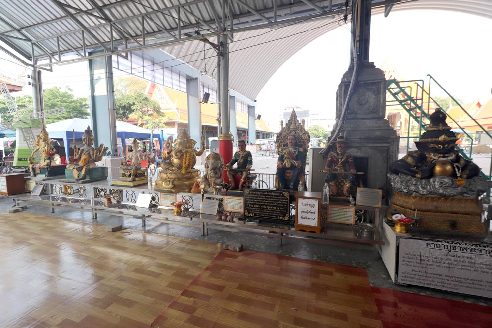 Mae Nak Shrine, Wat Mahabut, Bangkok, Thailand – Gem's Photos and Videos